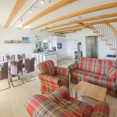 Mit Atemberaubendem Blick Auf Den By Interhome Ferienhaus