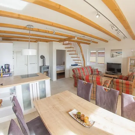 Mit Atemberaubendem Blick Auf Den By Interhome Ferienhaus Conneforde