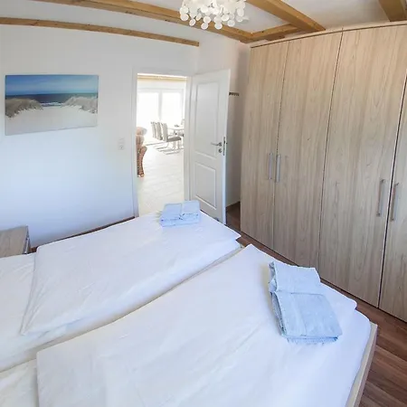 Mit Atemberaubendem Blick Auf Den By Interhome Ferienhaus *